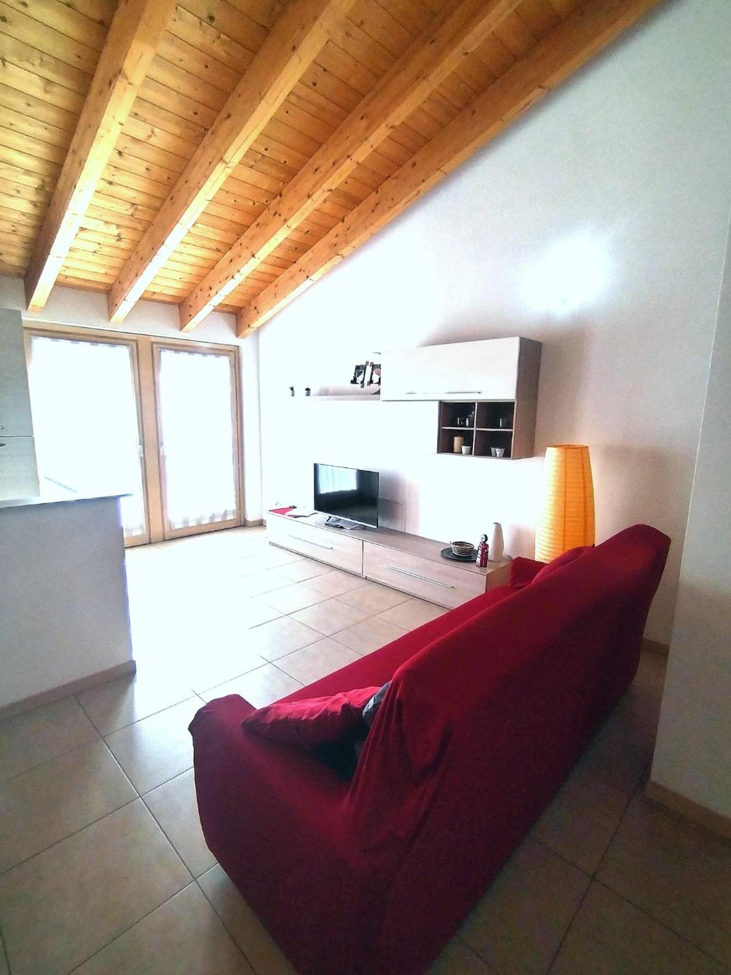 Travedona Loft By Lake Ixihome Zewnętrze zdjęcie